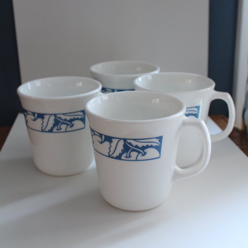 Lot of 4 Corelle Harvest Time  Coffee Mugs/Cups